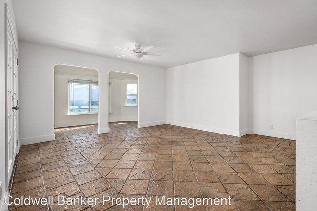 Foto del edificio - 3 br, 2 bath House - 939 Hoomau Street