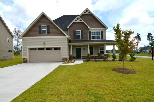 Foto del edificio - 100 Pine Lakes Drive