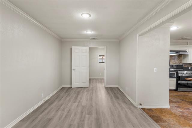 Foto del edificio - 4248 W Park Row Blvd