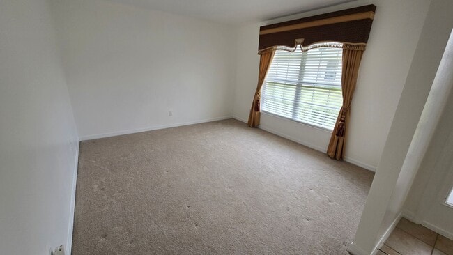 Building Photo - Spacious Haines City Retreat - For Rent Now!