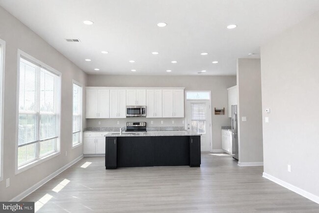 Building Photo - 19 Bonita Pine Trl