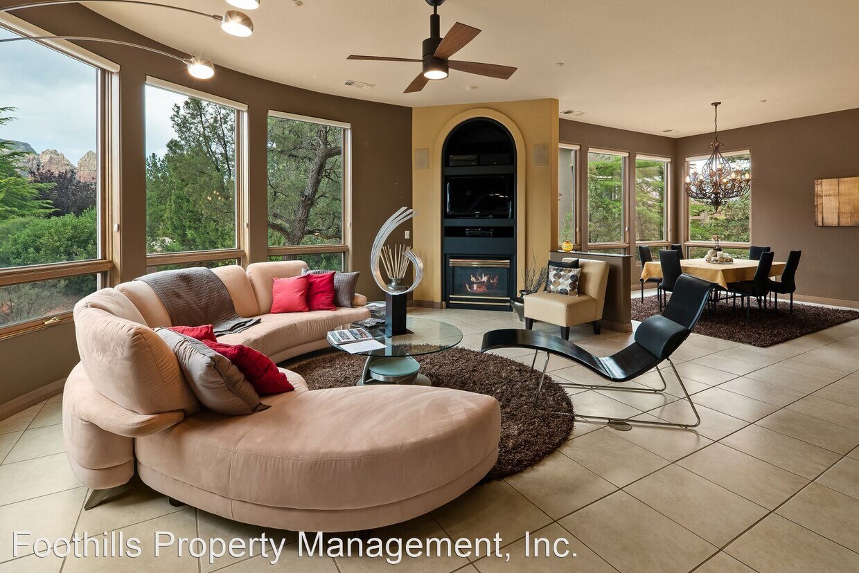 Foto principal - 4 br, 3.5 bath House - 212 Calle Diamante