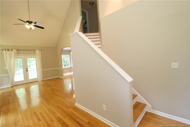Building Photo - 109 Candy Apple Ct