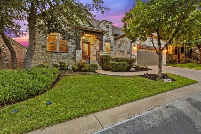 Building Photo - 9550 Savannah Ridge Dr