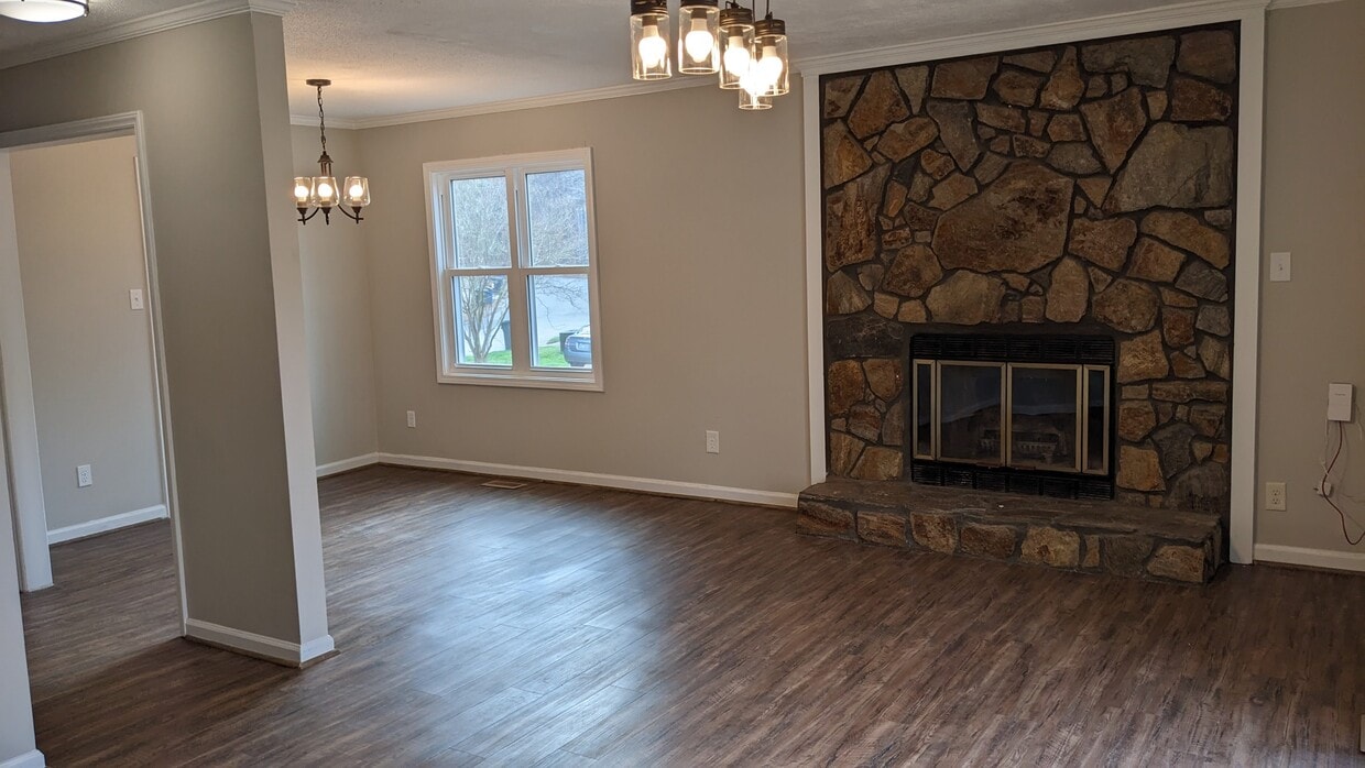 5540 Kaplan Dr, Raleigh, NC 27606 Townhome Rentals in Raleigh NC