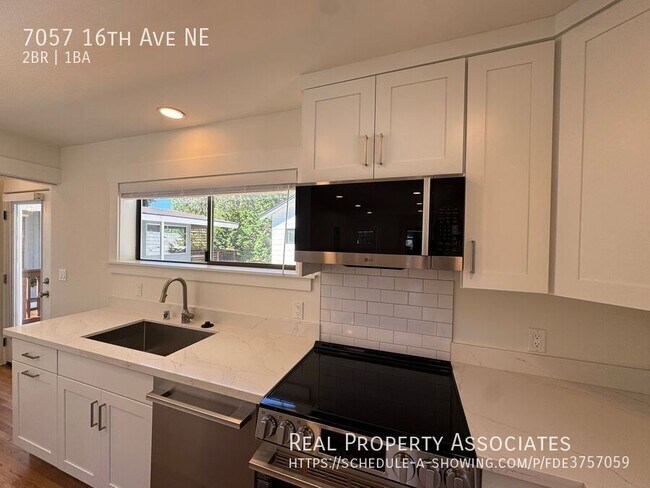 Foto del edificio - 7057 16th Ave NE