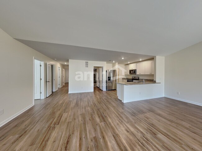 Foto del edificio - 1370 John Swann St