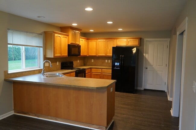 Foto del edificio - 4316 NE 58th Cir