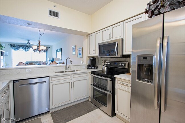 Foto del edificio - 3250 Cypress Glen Way