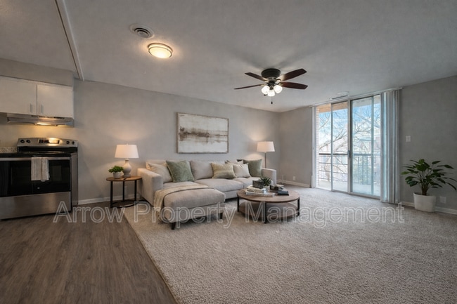 Foto del edificio - 2501 N Street-405