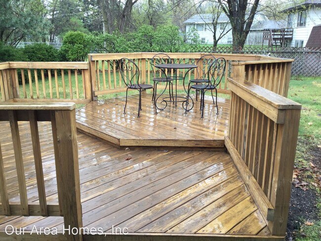 Foto del edificio - 3 br, 1 bath House - 2611 107th LN NW