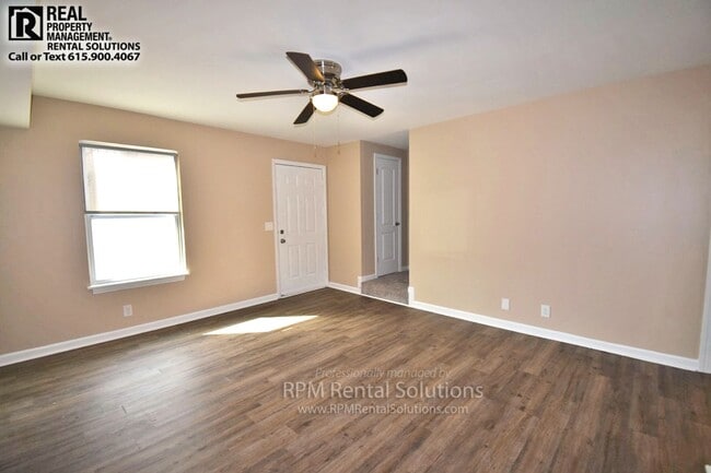Building Photo - 2Bd/1.5 Bath updated townhome, right by MTSU! washer and dryer included, just $1295/mo!