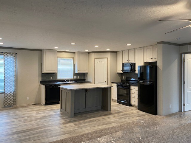 Foto del edificio - 1293 Powderhorn Ct