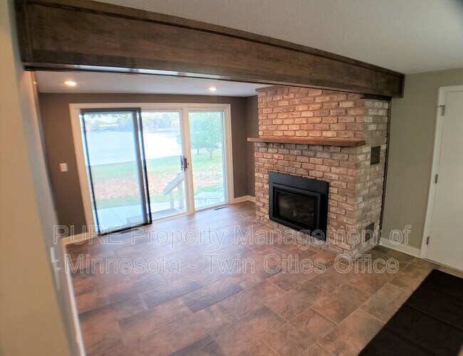 Building Photo - 174 Twin Lake Blvd