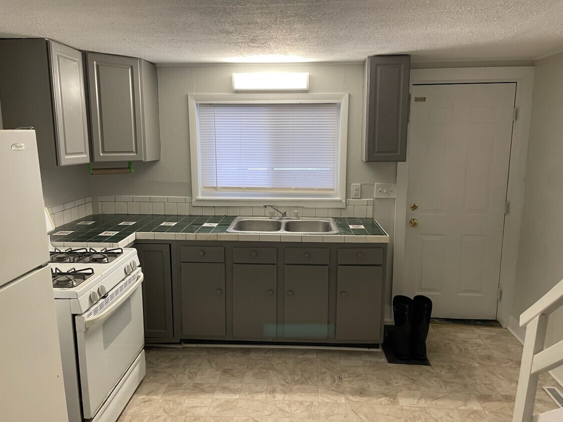 Foto principal - 32 N Greenbush St