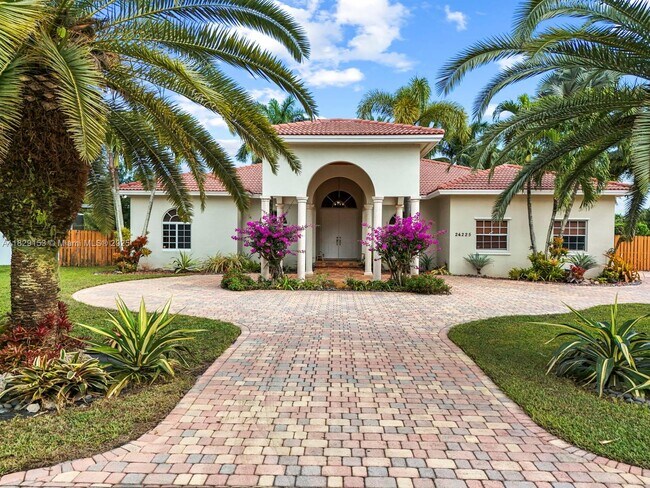 Foto del edificio - 24225 SW 198th Ave