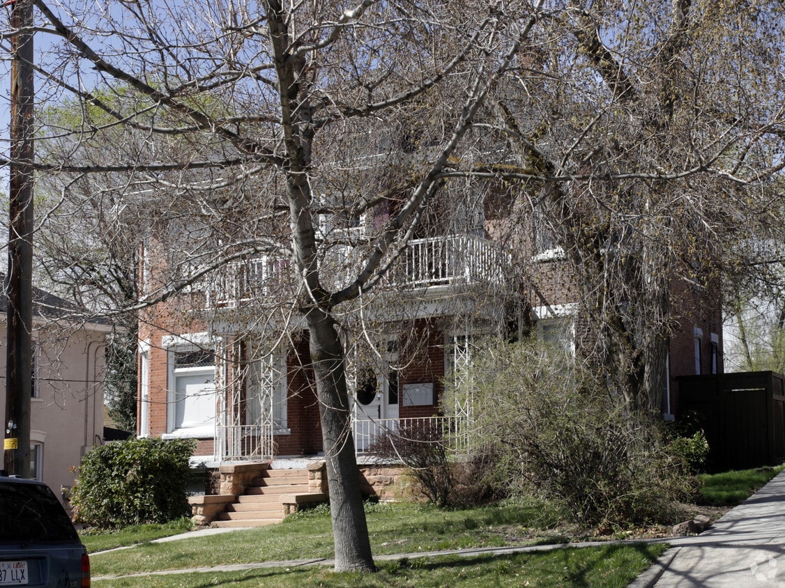 Building Photo - 175 G St