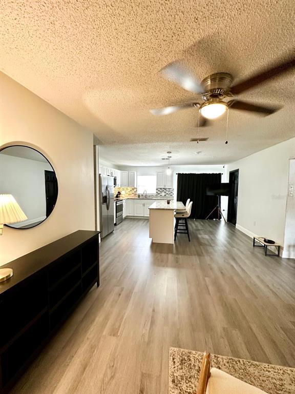 Foto del edificio - 2313 S Swan Ct NE