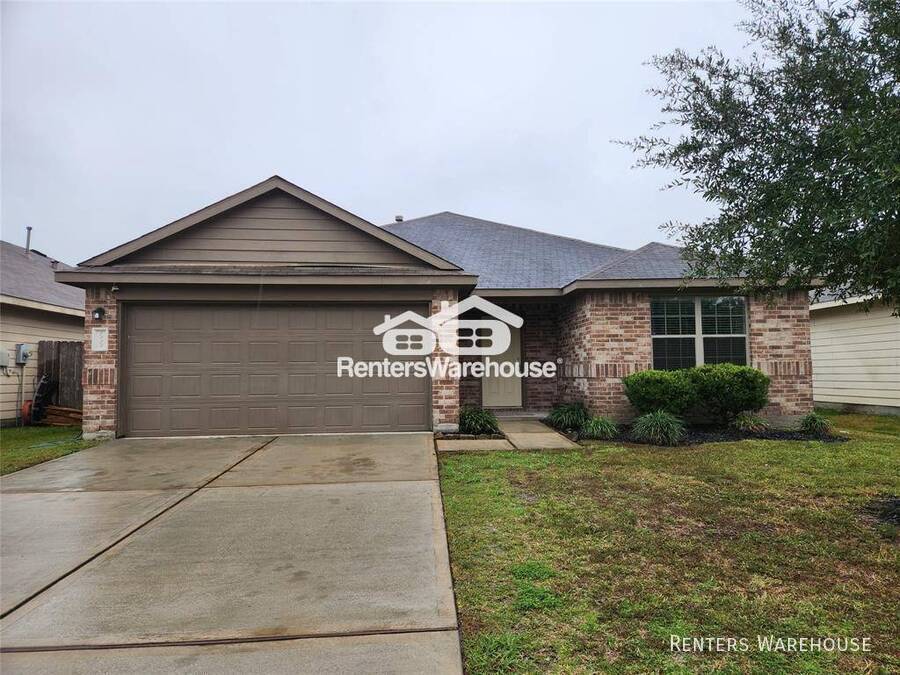 Primary Photo - This well-maintained, single-story home in...