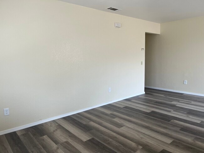 Building Photo - 3548 20th St