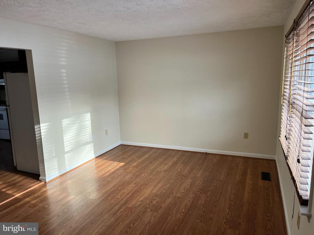 Foto principal - 453 Willow Lawn Dr