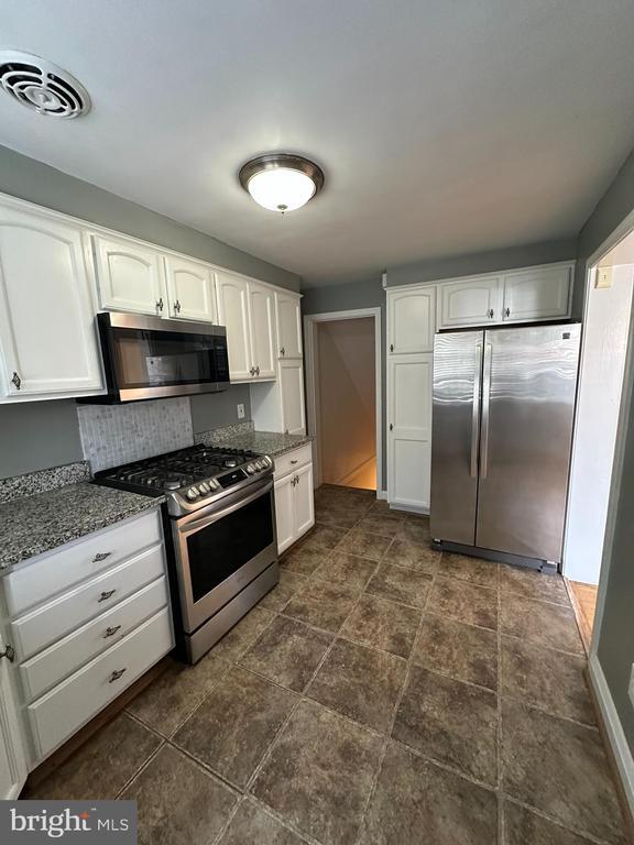 Foto del edificio - 1530 Cottage Ln