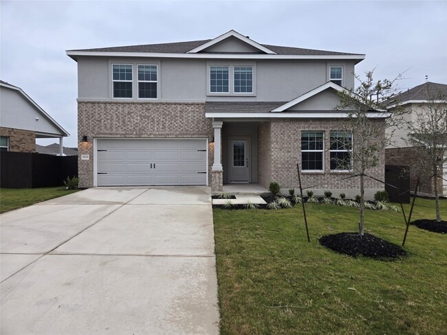 Building Photo - 1816 Boggy Creek Ranch Rd