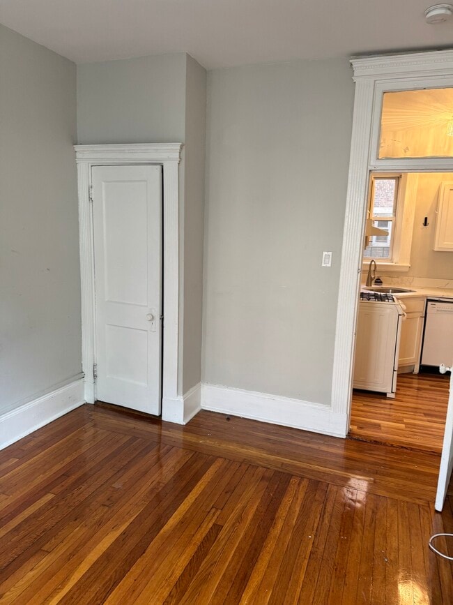 Building Photo - 38 Hemenway St