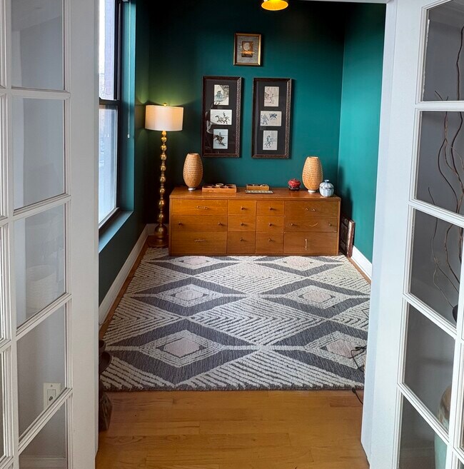 Foto del edificio - 1640 W Ohio St