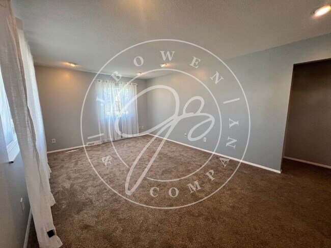 Foto del edificio - Beautiful 3 Bedroom ranch in Maumee.