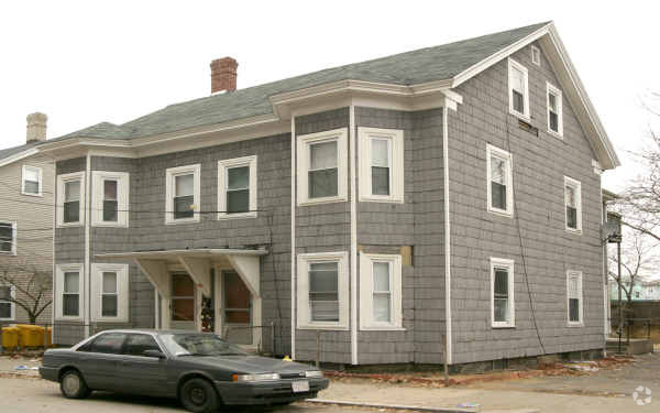 Primary Photo - 6-8 Webley St