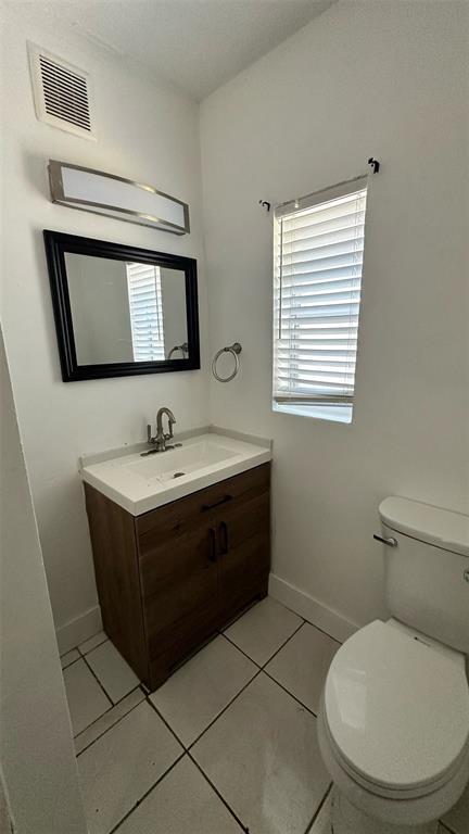 Foto del edificio - 715 SW 6th St
