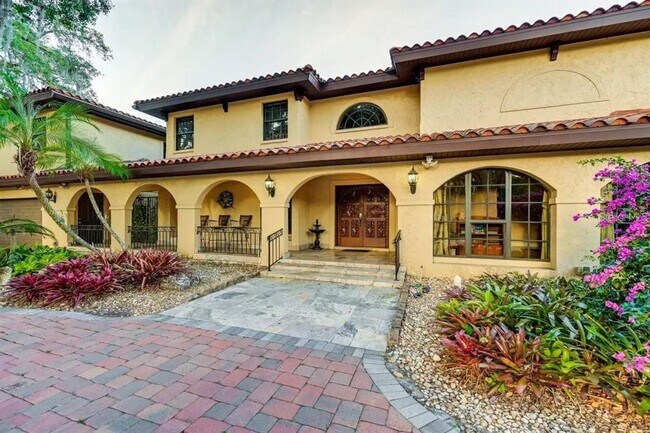 Foto del edificio - 12103 Brightwater Blvd