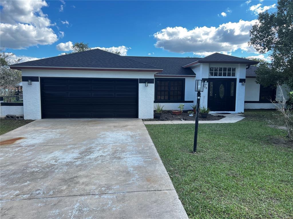 Foto principal - 304 Oak Ln Track