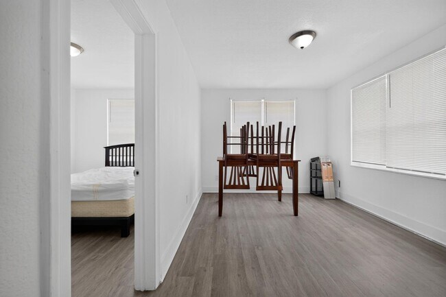Foto del edificio - 3212 Barnett St