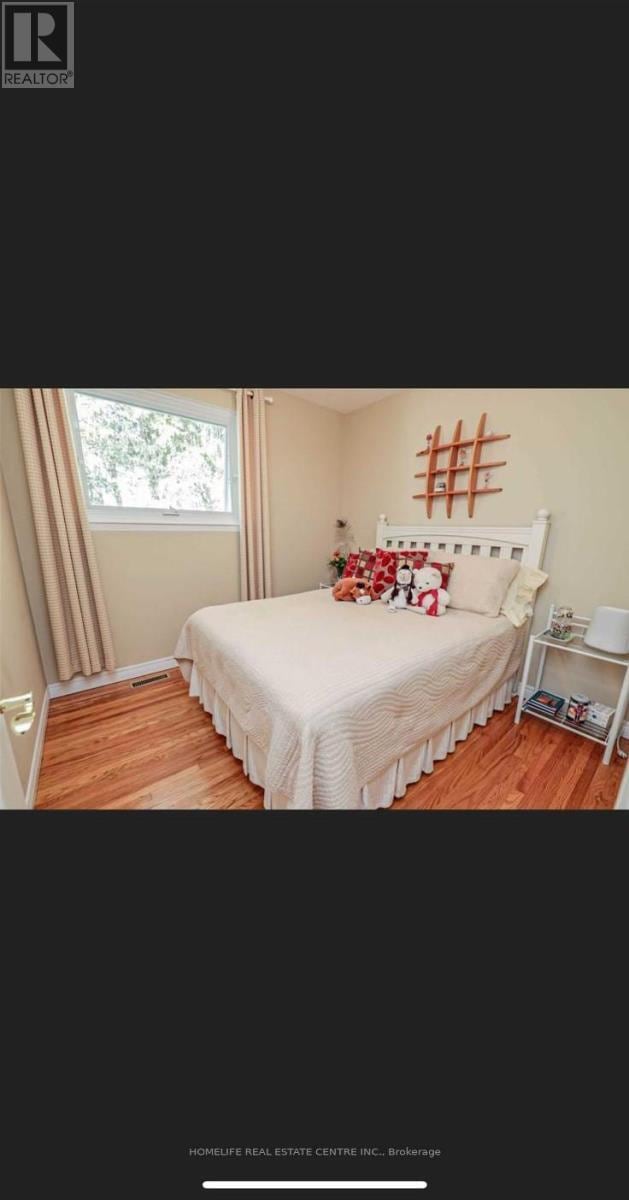 Building Photo - 102 Madoc Dr