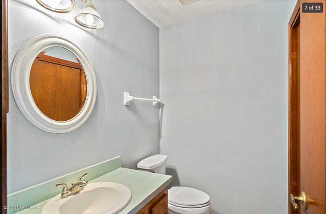 Foto del edificio - 11211 Windtree Dr E