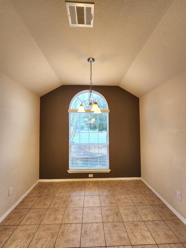 Foto del edificio - 5202 Williamette Ln