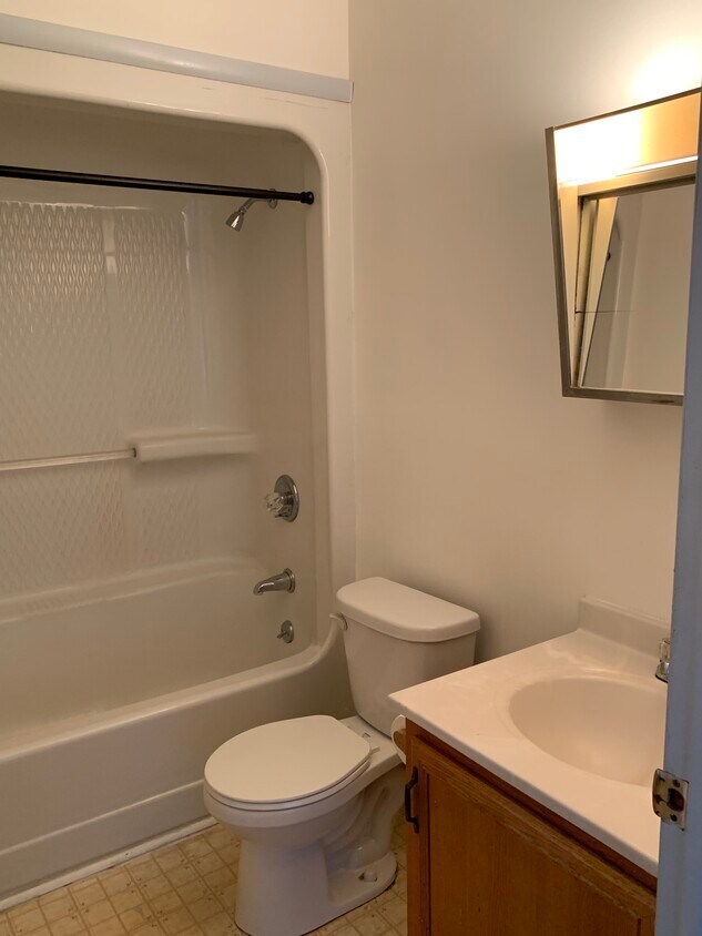 Baño - 211 Grand