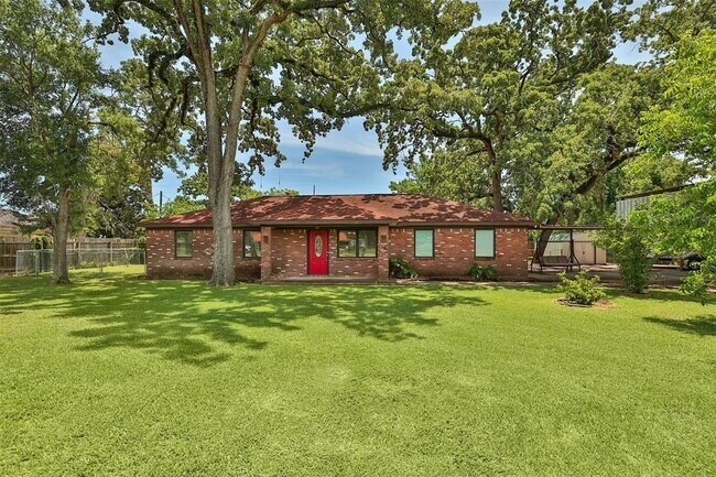 Foto del edificio - 13103 Jasper Ln