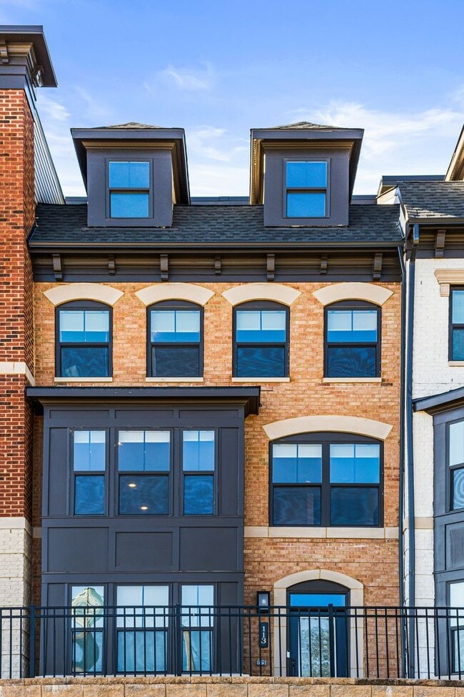 Building Photo - Your new home awaits you! Luxury Townhouse...