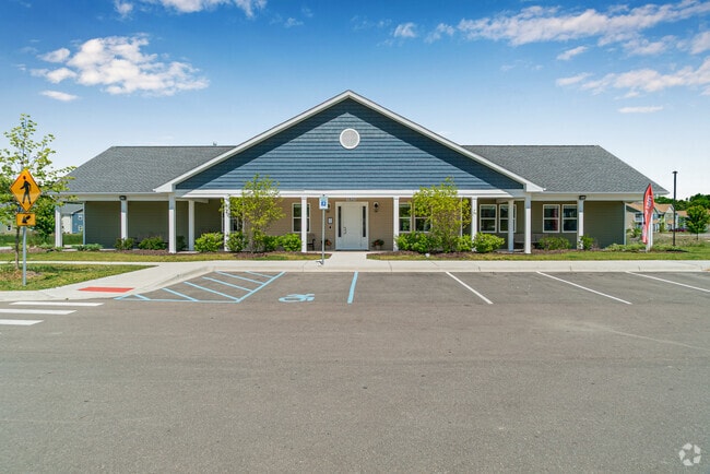 Building Photo - Union at Oak Grove