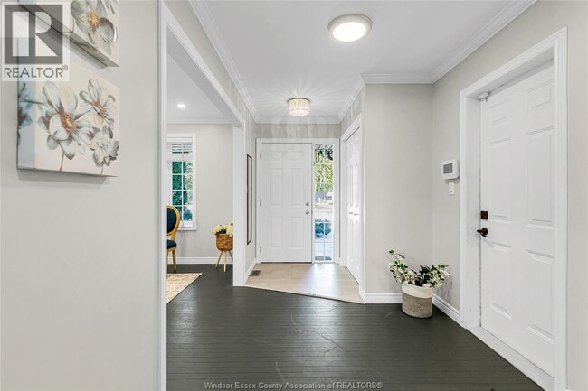 Photo du bâtiment - 1459 Clover Ave