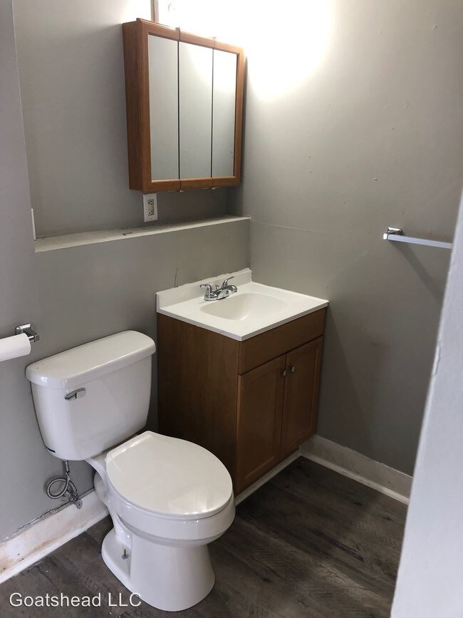 Building Photo - 47 N Fulton St