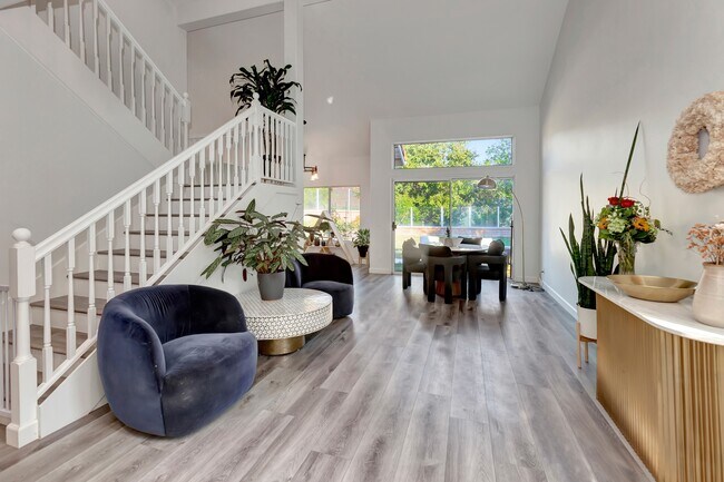 Foto del edificio - 28962 Sean Dr