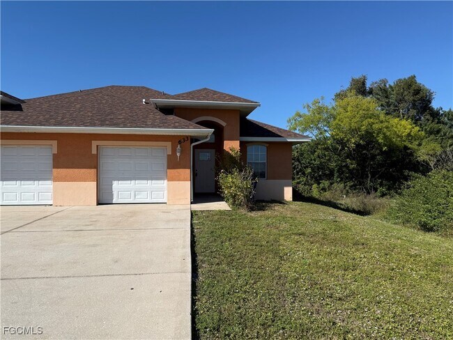 Foto del edificio - 633 Alabama Rd S