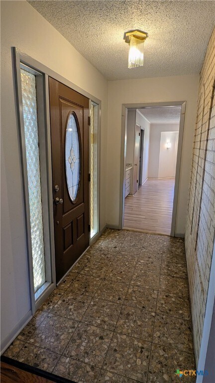 Foto del edificio - 114 Chaparral St