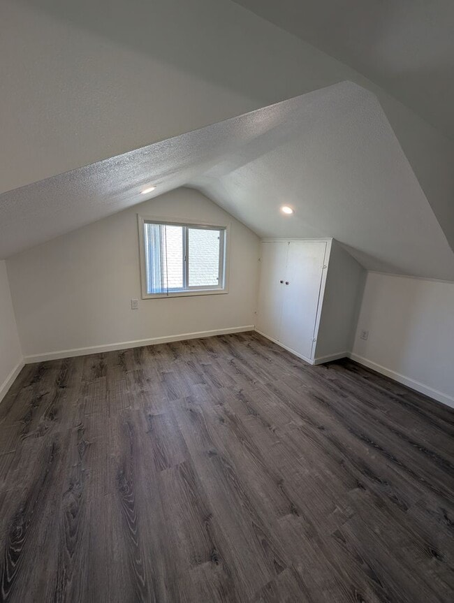 Building Photo - New 4 Bedroom 2.5 Bathroom House