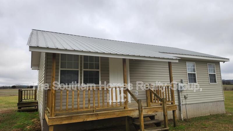 Primary Photo - 426 Co Rd 775