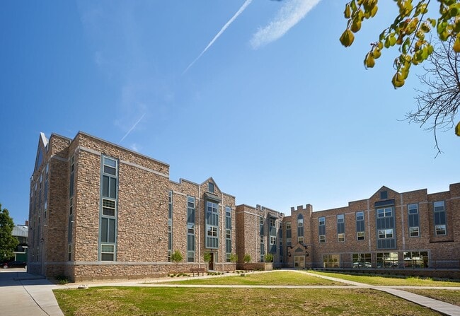 Building Photo - Newman Heights